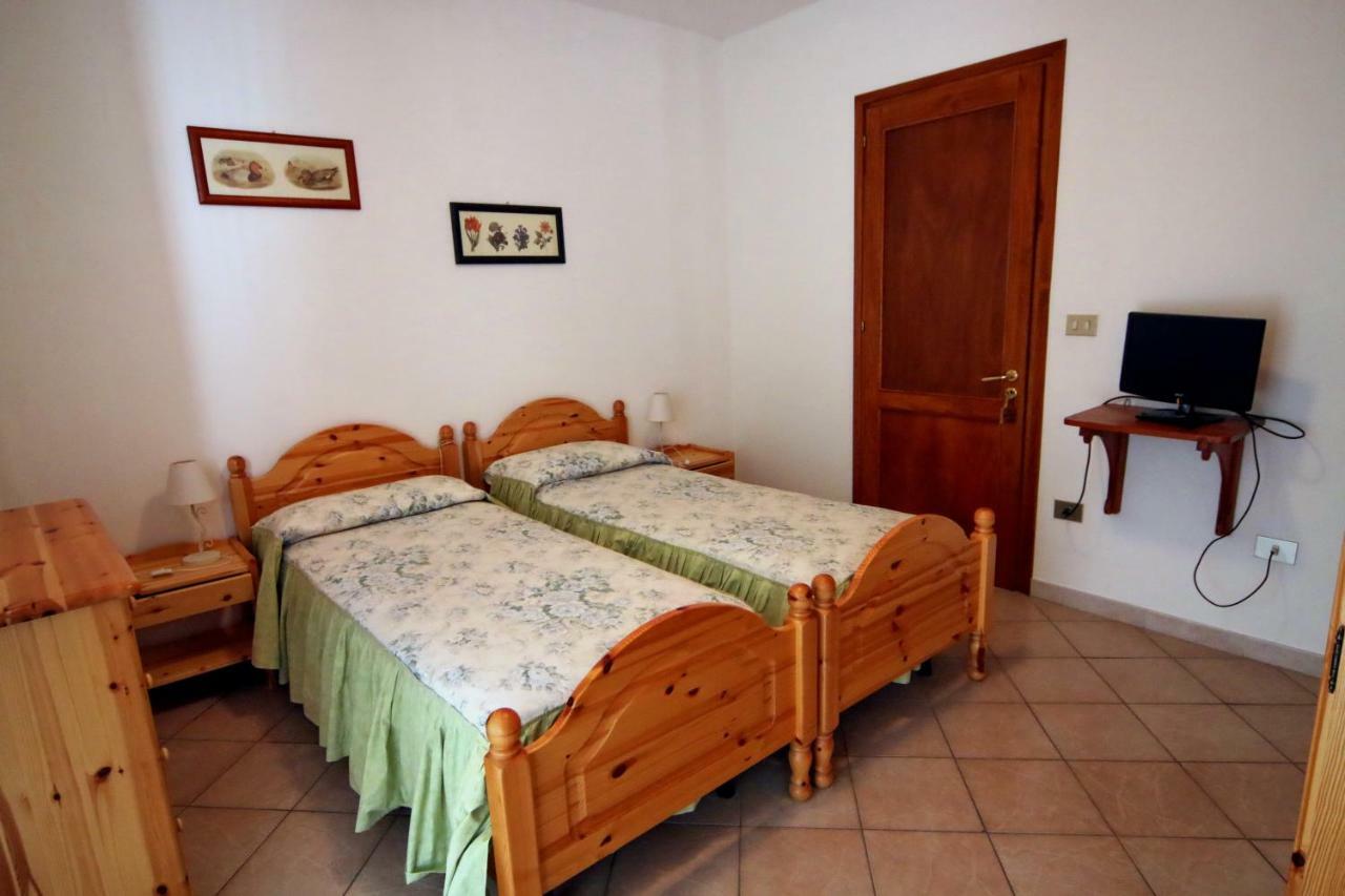 Albergo Ristorante Centro Vico Canavese Εξωτερικό φωτογραφία
